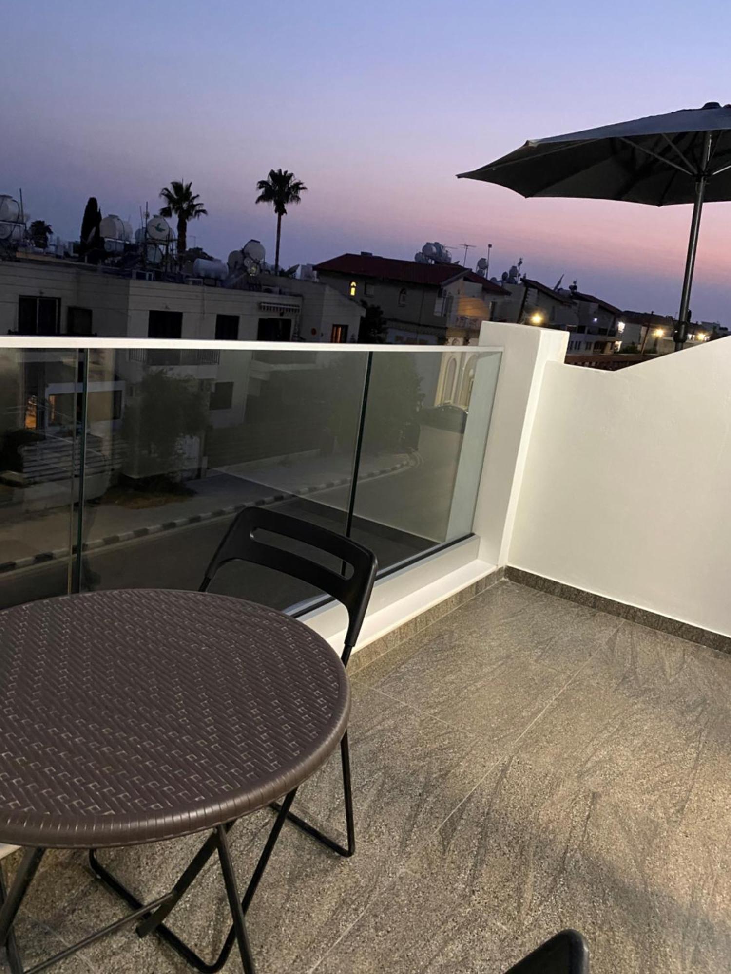 파포스 Ev Zin - Modern, Cozy, 1 Bed, Pool, 2 Balconies, A105 아파트 외부 사진