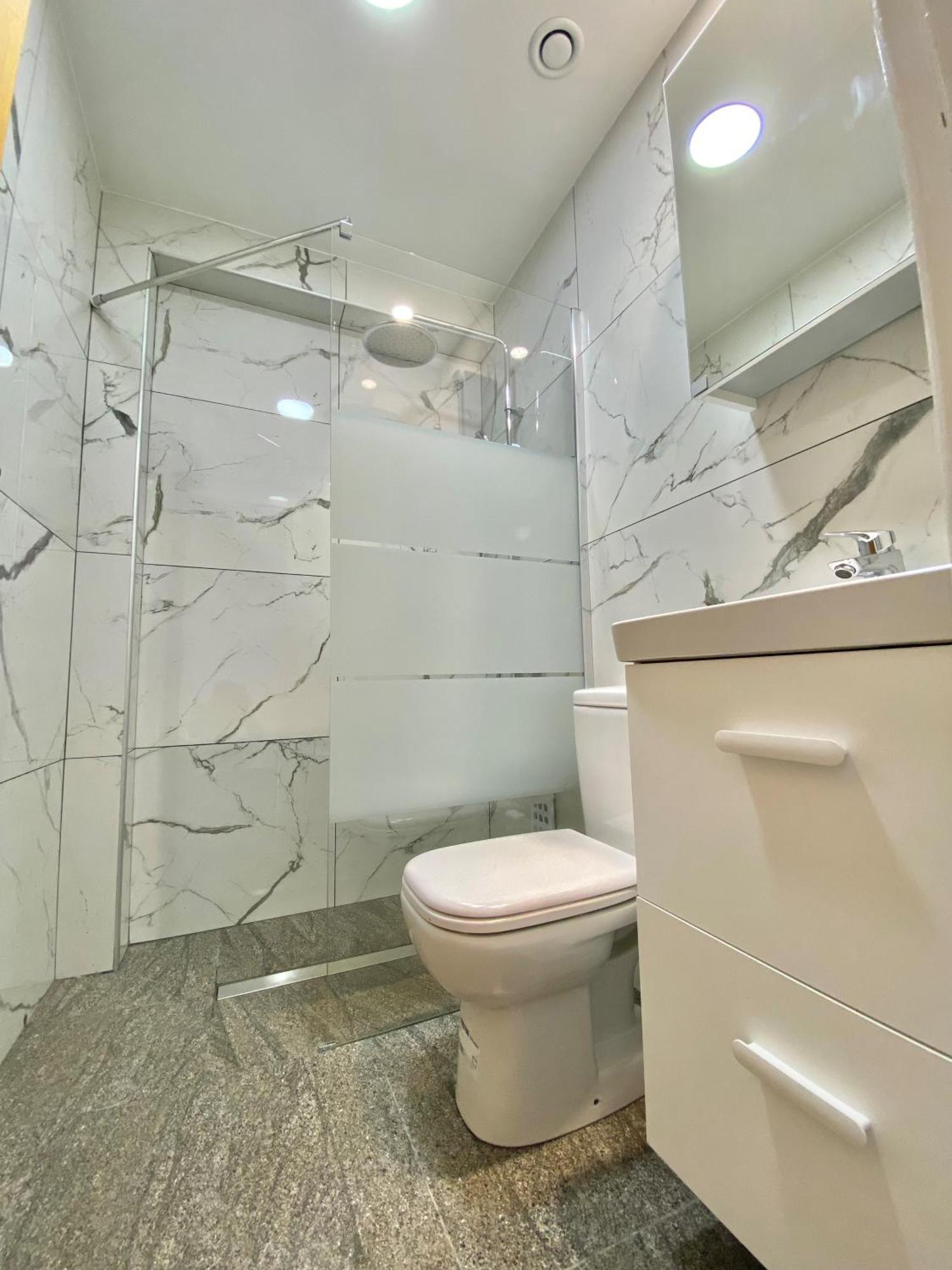 파포스 Ev Zin - Modern, Cozy, 1 Bed, Pool, 2 Balconies, A105 아파트 외부 사진