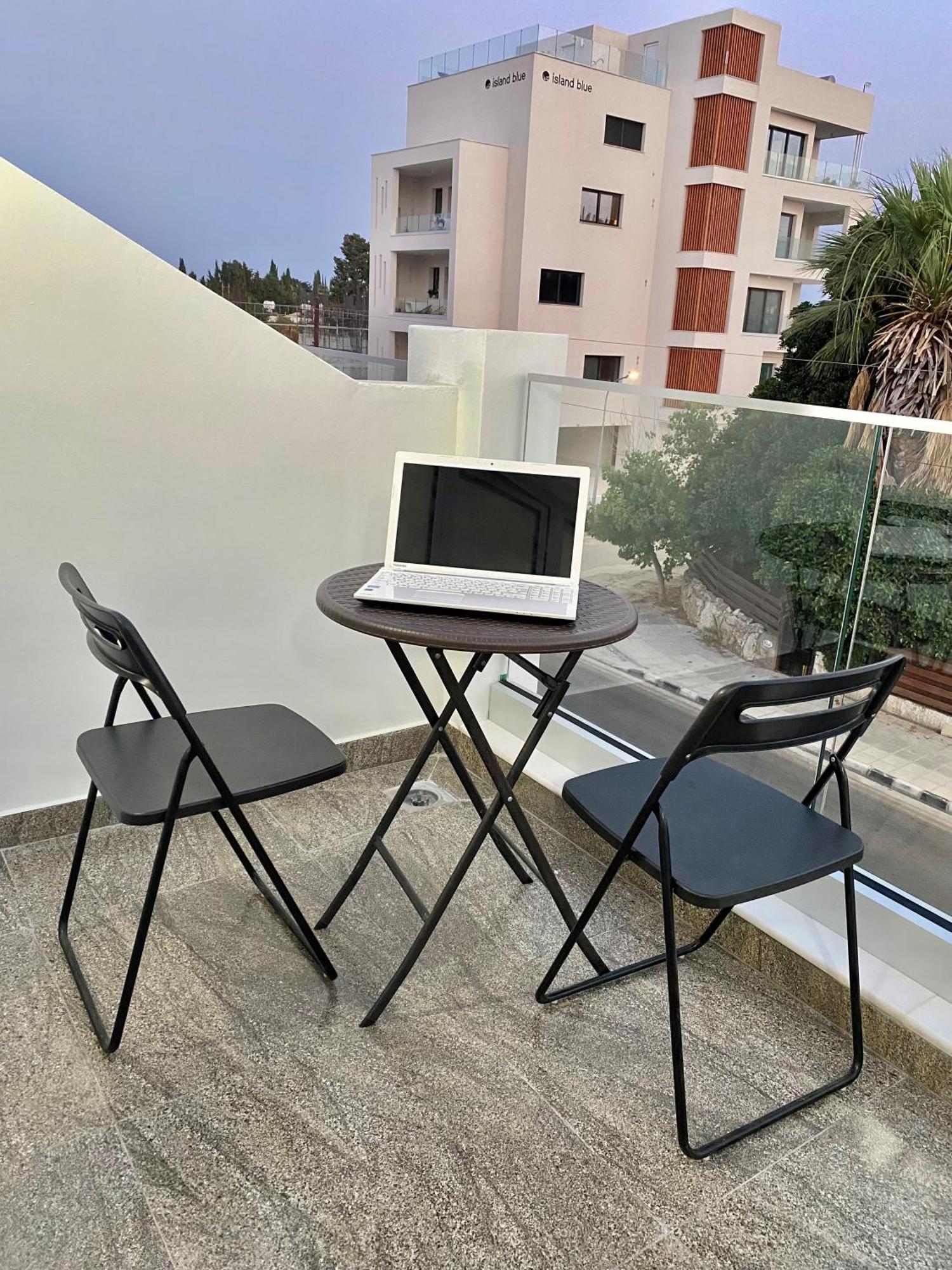 파포스 Ev Zin - Modern, Cozy, 1 Bed, Pool, 2 Balconies, A105 아파트 외부 사진
